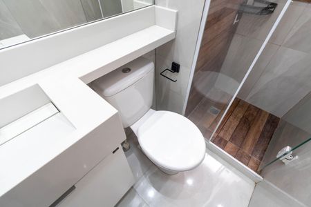 Apartamento para alugar com 46m², 2 quartos e 1 vaga Apartamento para alugar com 46m², 2 quartos e 1 vagaBanheiro