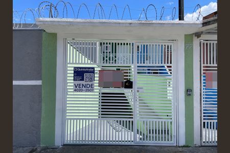 Casa à venda com 185m², 3 quartos e 4 vagasFachada + Placa