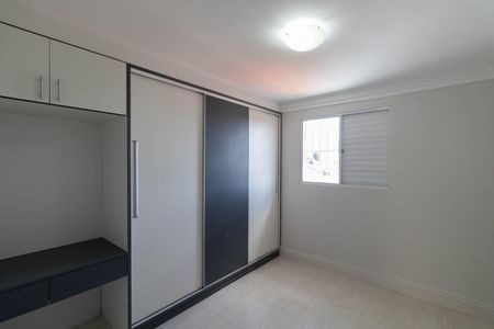 Casa à venda com 185m², 3 quartos e 4 vagasQuarto 2