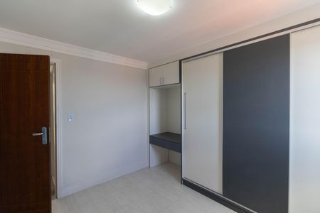 Casa à venda com 185m², 3 quartos e 4 vagasQuarto 2
