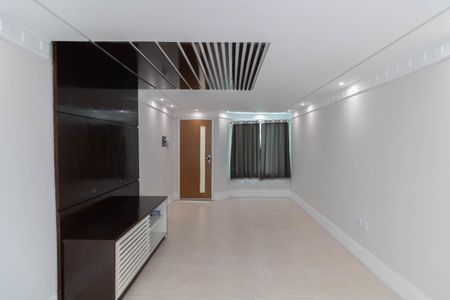 Sala de casa à venda com 3 quartos, 185m² em Vila Ré, São Paulo