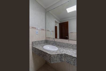 Casa à venda com 185m², 3 quartos e 4 vagasBanheiro