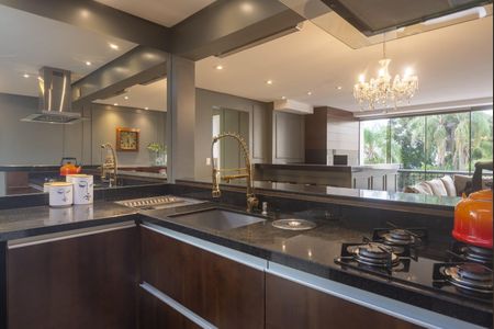 Apartamento para alugar com 110m², 2 quartos e 1 vaga Apartamento para alugar com 110m², 2 quartos e 1 vagaCozinha