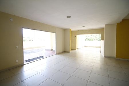 Apartamento para alugar com 88m², 2 quartos e 1 vagaÁrea comum - Salão de festas