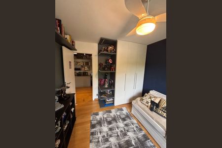 Apartamento à venda com 130m², 3 quartos e 2 vagas Apartamento à venda com 130m², 3 quartos e 2 vagasQuarto