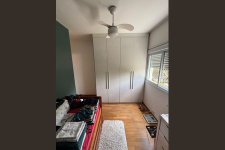 Apartamento à venda com 130m², 3 quartos e 2 vagas Apartamento à venda com 130m², 3 quartos e 2 vagasQuarto