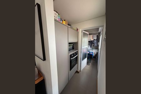 Apartamento à venda com 130m², 3 quartos e 2 vagas Apartamento à venda com 130m², 3 quartos e 2 vagasCozinha