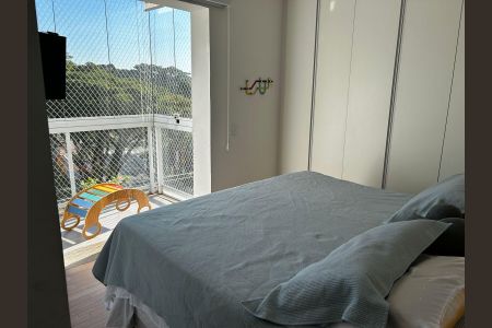 Apartamento à venda com 130m², 3 quartos e 2 vagas Apartamento à venda com 130m², 3 quartos e 2 vagasQuarto