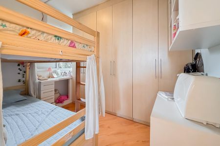 Apartamento à venda com 84m², 3 quartos e 2 vagas Apartamento à venda com 84m², 3 quartos e 2 vagasQuarto 2