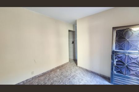 Sala de casa para alugar com 2 quartos, 90m² em Cordovil, Rio de Janeiro