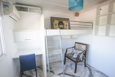 Apartamento à venda com 177m², 2 quartos e 2 vagasQuarto 2
