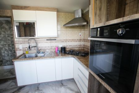 Apartamento à venda com 177m², 2 quartos e 2 vagasCozinha