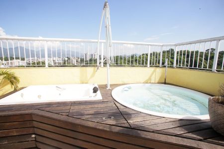 Apartamento à venda com 177m², 2 quartos e 2 vagasPiscina da Cobertura