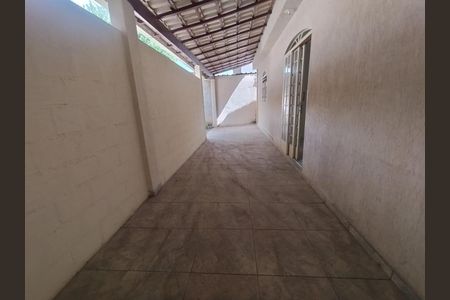 Casa à venda com 144m², 3 quartos e 1 vagaFoto 24