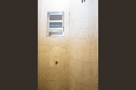 Casa à venda com 300m², 4 quartos e 4 vagasBanheiro de serviço