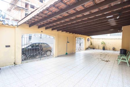 Casa à venda com 300m², 4 quartos e 4 vagasGaragem