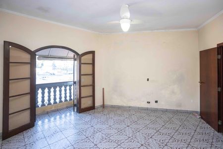 Casa à venda com 300m², 4 quartos e 4 vagasQuarto Suíte