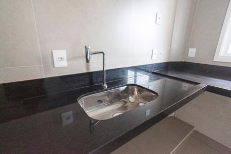 Apartamento para alugar com 94m², 3 quartos e 2 vagasCozinha