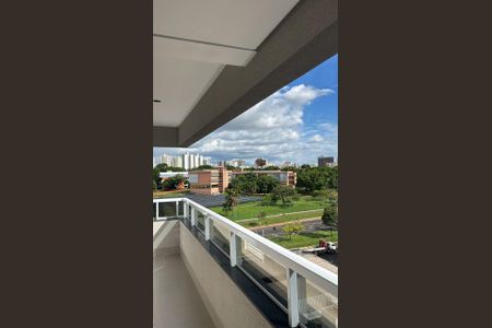 Apartamento para alugar com 94m², 3 quartos e 2 vagas Apartamento para alugar com 94m², 3 quartos e 2 vagasVaranda