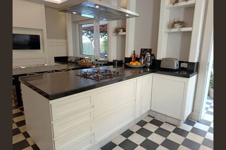 Casa à venda com 750m², 4 quartos e 4 vagasCozinha