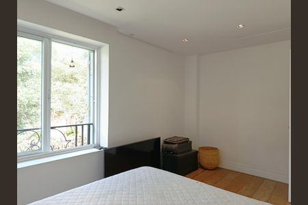 Casa à venda com 750m², 4 quartos e 4 vagasSuíte 4