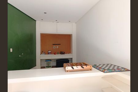 Casa à venda com 750m², 4 quartos e 4 vagasJogos