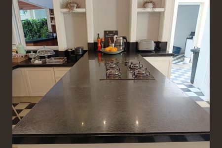 Casa à venda com 750m², 4 quartos e 4 vagasCozinha