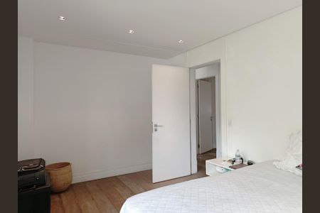 Casa à venda com 750m², 4 quartos e 4 vagasSuíte 4