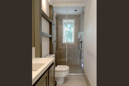 Casa à venda com 750m², 4 quartos e 4 vagasBanheiro da Suíte 2