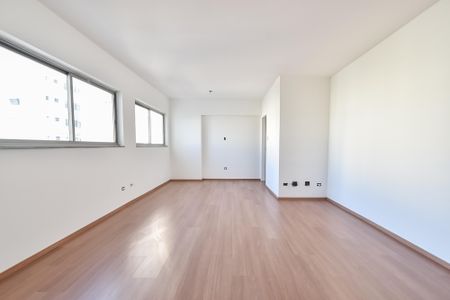 Apartamento à venda com 112m², 3 quartos e 1 vagaSala