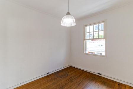 Casa para alugar com 60m², 1 quarto e sem vaga Casa para alugar com 60m², 1 quarto e sem vagaSala