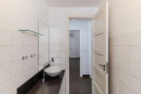 Casa para alugar com 60m², 1 quarto e sem vaga Casa para alugar com 60m², 1 quarto e sem vagaBanheiro