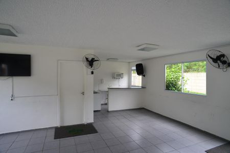Apartamento à venda com 45m², 2 quartos e 1 vaga Apartamento à venda com 45m², 2 quartos e 1 vagaÁrea Comum - Salão de Festas