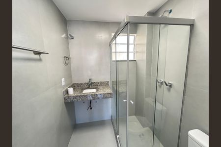 Apartamento para alugar com 70m², 2 quartos e sem vagaBanheiro da Suíte