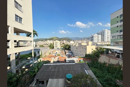Apartamento para alugar com 70m², 2 quartos e sem vagaVista do Quarto