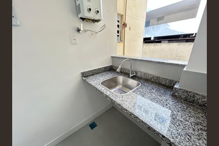 Apartamento para alugar com 70m², 2 quartos e sem vagaÁrea de Serviço