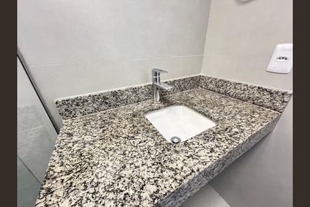 Apartamento para alugar com 70m², 2 quartos e sem vagaBanheiro Social