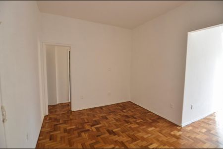 Apartamento à venda com 79m², 2 quartos e 1 vagaSala