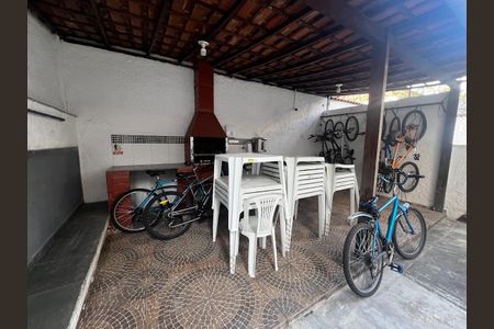 Apartamento à venda com 79m², 2 quartos e 1 vagaÁrea comum