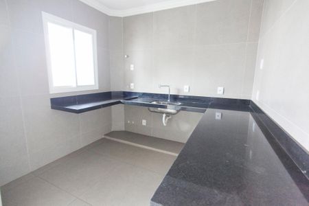 Apartamento para alugar com 94m², 3 quartos e 2 vagas Apartamento para alugar com 94m², 3 quartos e 2 vagasCozinha