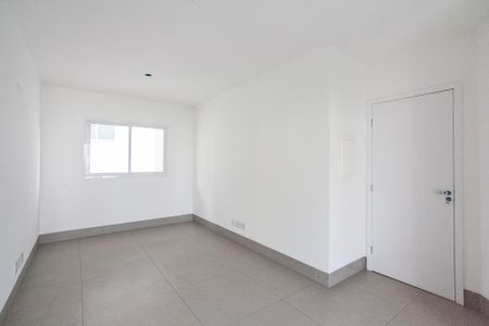 Apartamento para alugar com 94m², 3 quartos e 2 vagas Apartamento para alugar com 94m², 3 quartos e 2 vagasSala