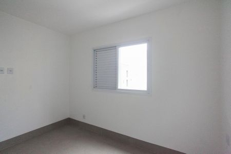 Apartamento para alugar com 94m², 3 quartos e 2 vagas Apartamento para alugar com 94m², 3 quartos e 2 vagasSuíte