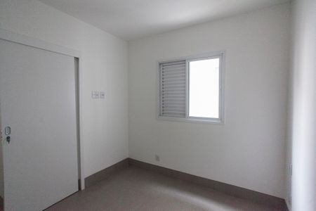 Apartamento para alugar com 94m², 3 quartos e 2 vagas Apartamento para alugar com 94m², 3 quartos e 2 vagasQuarto 2