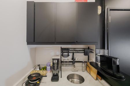 Studio para alugar com 29m², 1 quarto e 1 vaga Studio para alugar com 29m², 1 quarto e 1 vagaCozinha