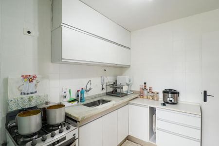 Apartamento à venda com 72m², 3 quartos e 1 vagaCozinha e Área de Serviço/Banheiro de Serviço