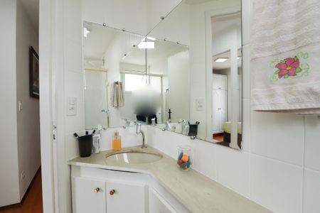 Apartamento à venda com 72m², 3 quartos e 1 vagaBanheiro