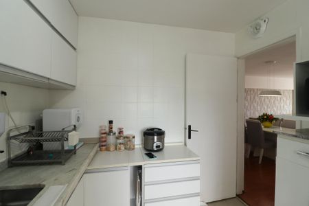 Apartamento à venda com 72m², 3 quartos e 1 vagaCozinha e Área de Serviço/Banheiro de Serviço
