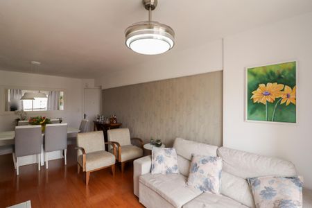 Apartamento à venda com 72m², 3 quartos e 1 vagaSala