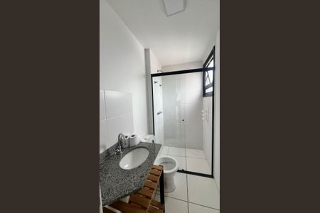 Apartamento para alugar com 57m², 2 quartos e 1 vaga Apartamento para alugar com 57m², 2 quartos e 1 vagaBanheiro