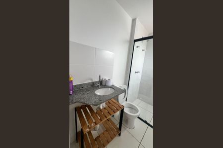 Apartamento para alugar com 57m², 2 quartos e 1 vaga Apartamento para alugar com 57m², 2 quartos e 1 vagaBanheiro